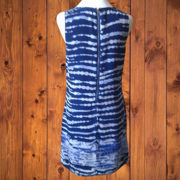 Saint Tropez West Women's Size 2 Zip Back Sleeveless Shift Dress Blue White - Picture 5 of 5